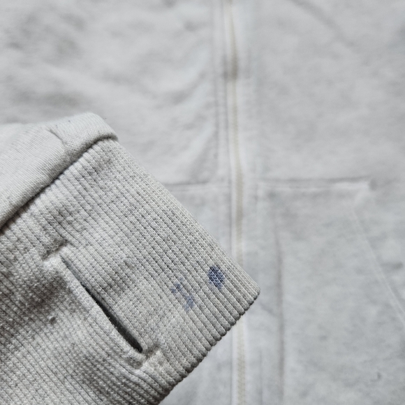 Reebok Gray Hoodie with Pink Logo - Picture 5 of 7